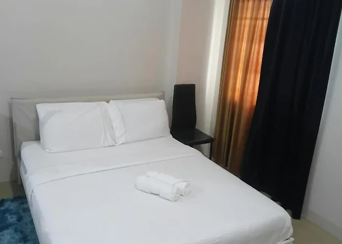 Grand Staycation 81 Newport アパートホテル マニラ市